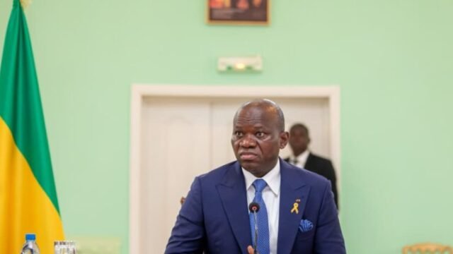 Tolérance à l&rsquo;égard de la corruption: la mise en de Brice Clotaire OLIGUI à ses ministres